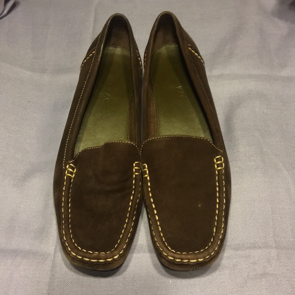 Aerosols women's brown
